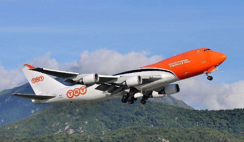 <strong>TNT快递</strong>